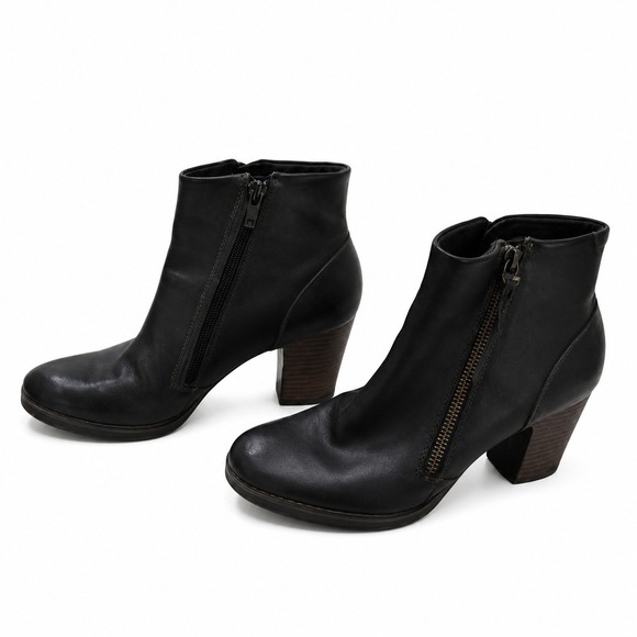 Clarks Shoes - Clarks Pause Majesty Ankle Booties 7M Black Leather Block Heel Zip Minimalist